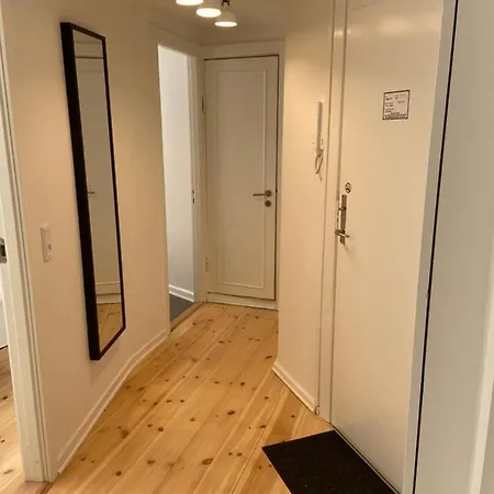 Apartment Bright In Elegant Osterbro *